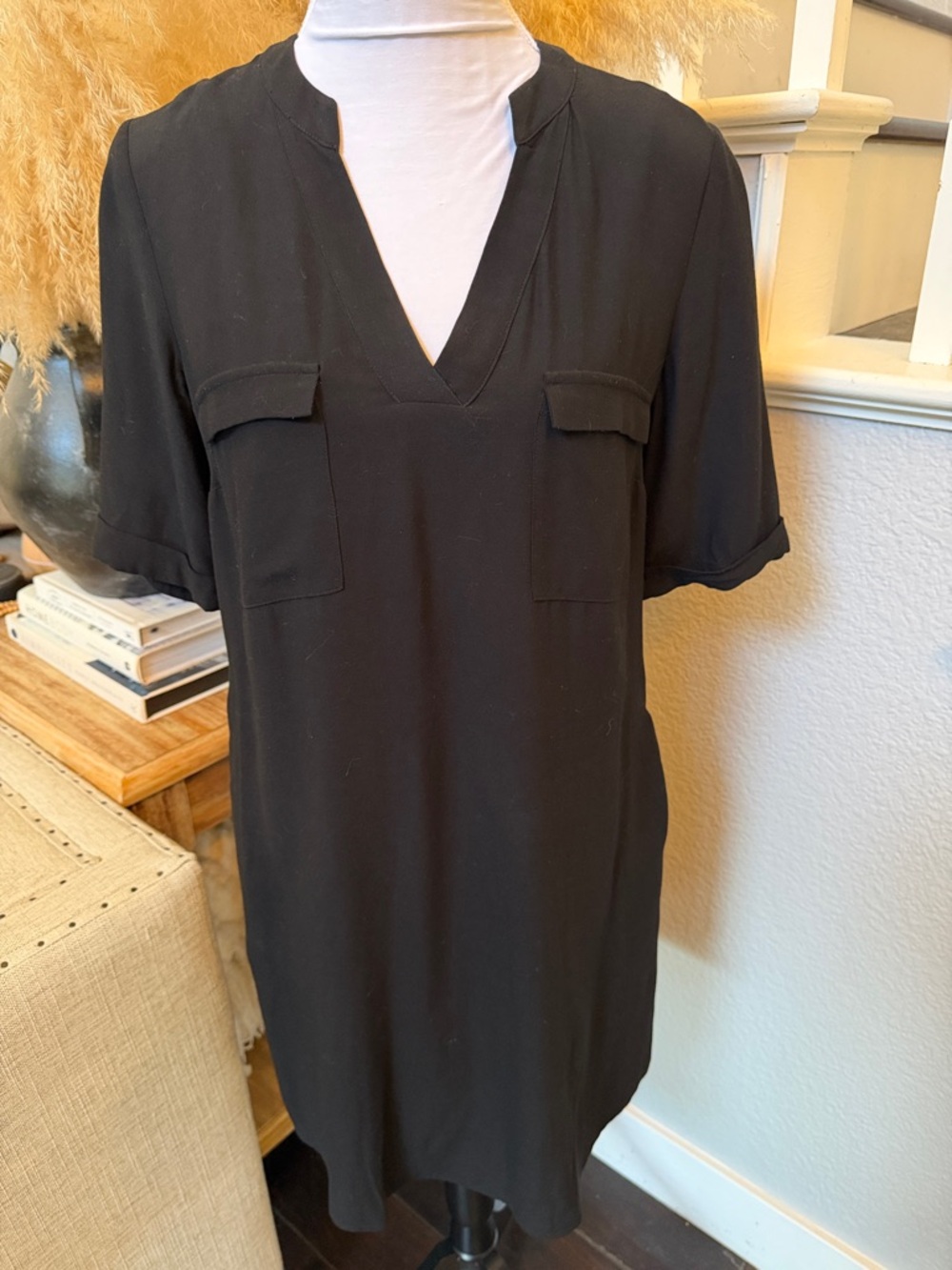 BODEN Navy Black Double Pocket V-Neck Shirt Dress Size 6 Casual Classic